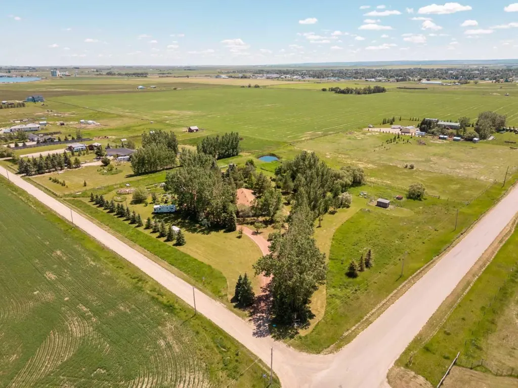 204079 Township Road 63a Raymond AB T0K 2L0
