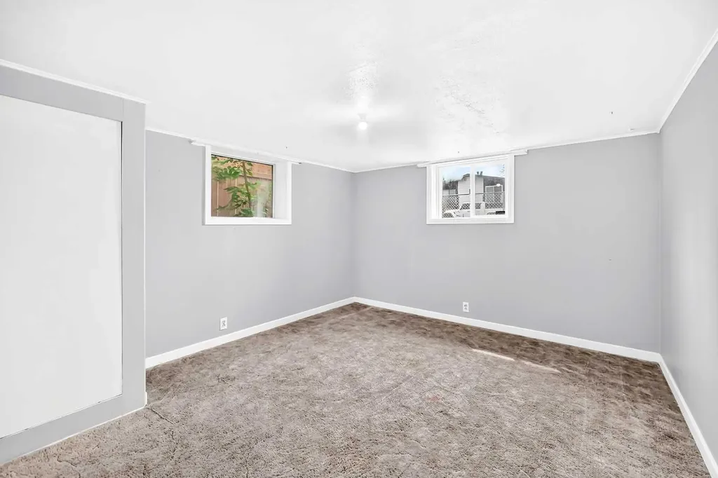 5040 46th Street Innisfail AB T4G 1L6