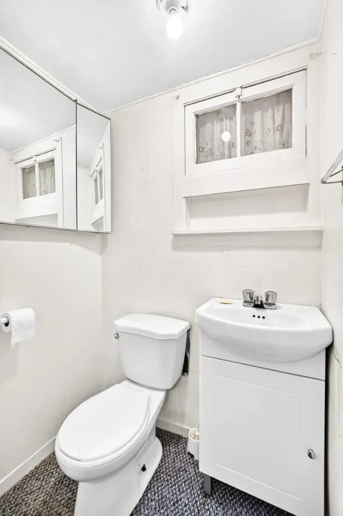 5040 46th Street Innisfail AB T4G 1L6
