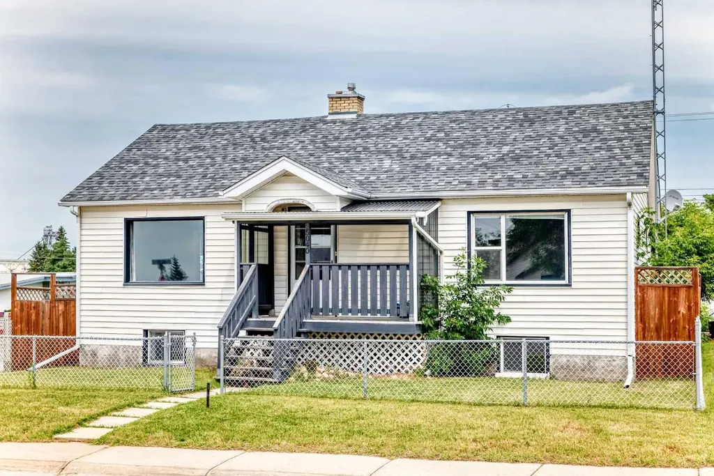 5040 46th Street Innisfail AB T4G 1L6