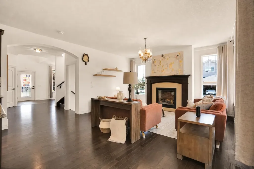 22 Aspen Acres Road SW Calgary AB T3H 0W6