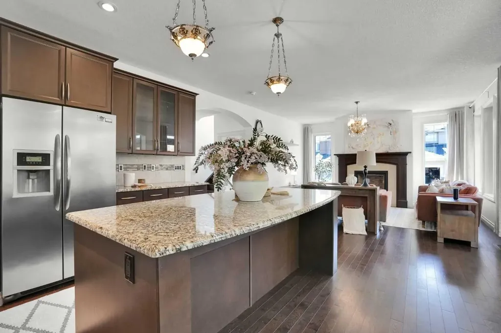 22 Aspen Acres Road SW Calgary AB T3H 0W6