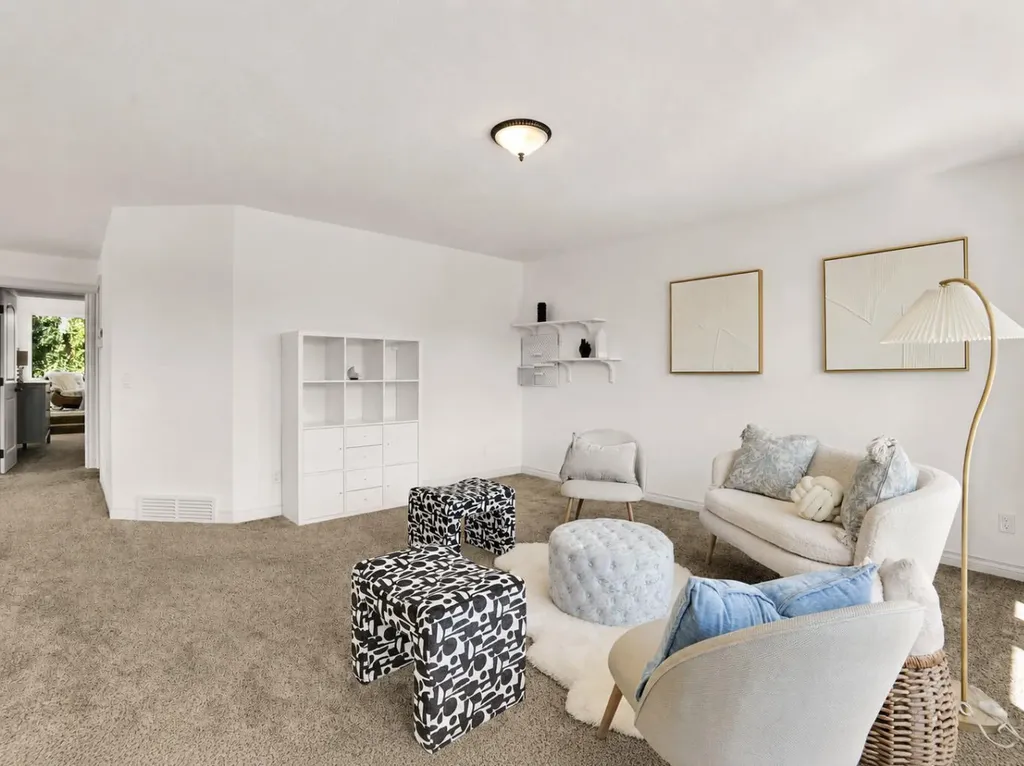 22 Aspen Acres Road SW Calgary AB T3H 0W6