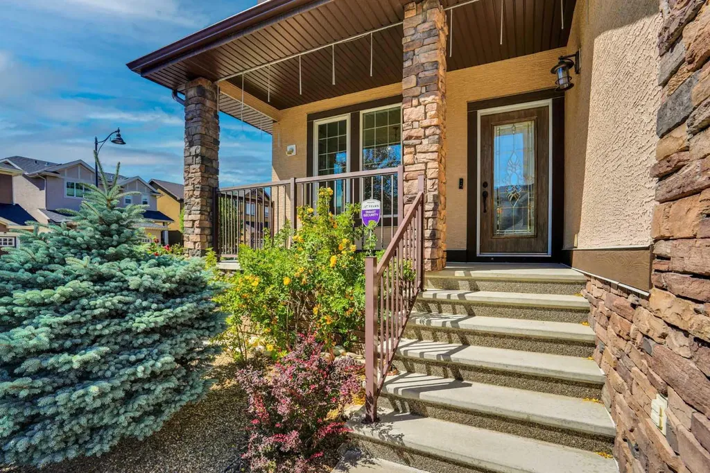 22 Aspen Acres Road SW Calgary AB T3H 0W6
