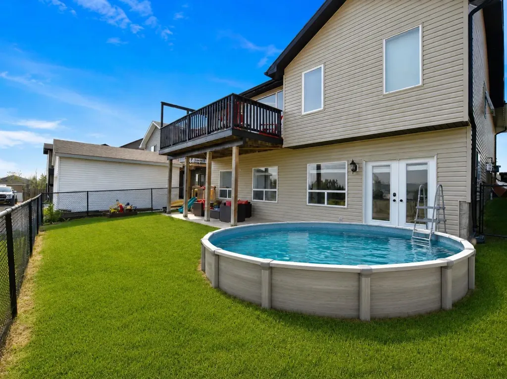 531 Country Meadows Way Diamond Valley AB T0L2A0