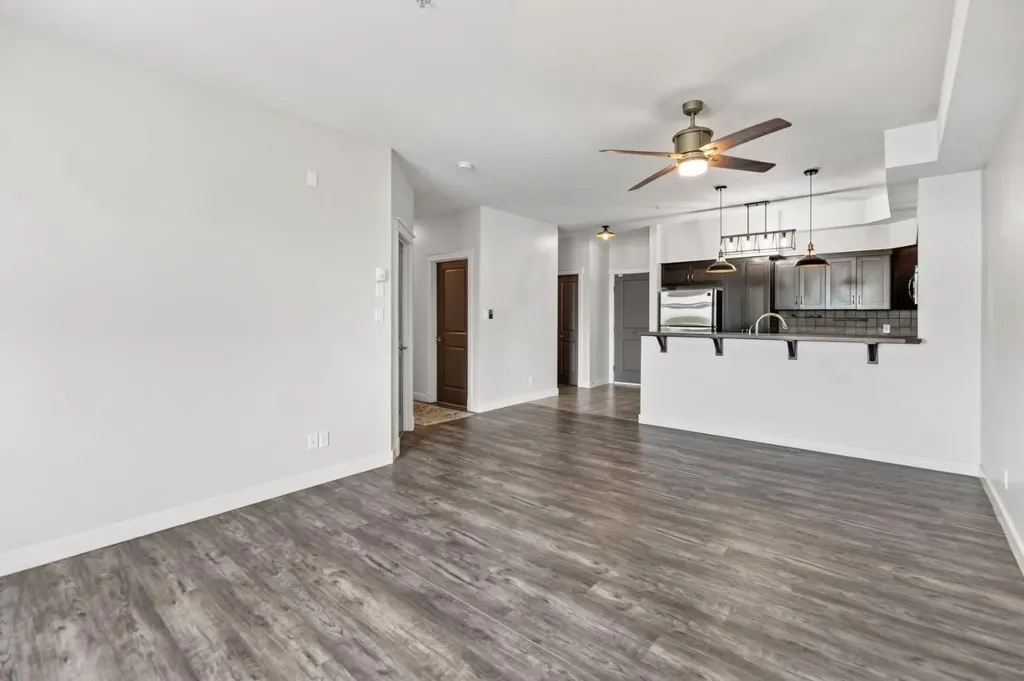 100 Lakeway Boulevard Sylvan Lake AB T4S 0A4