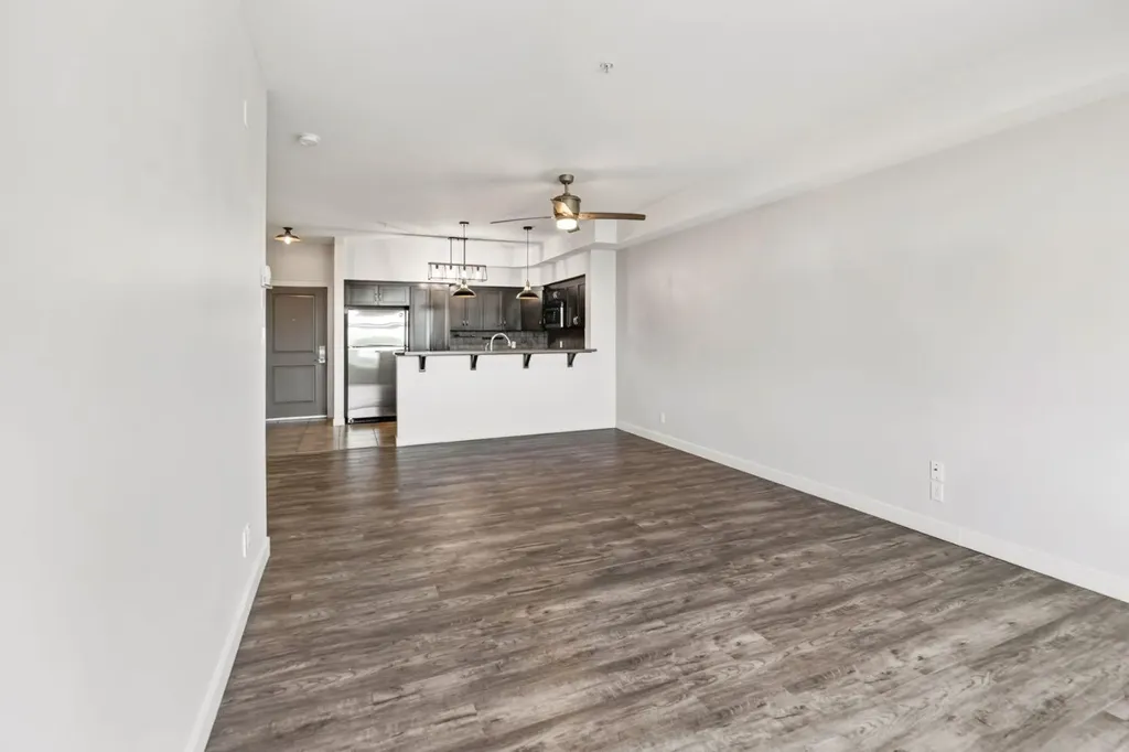 100 Lakeway Boulevard Sylvan Lake AB T4S 0A4
