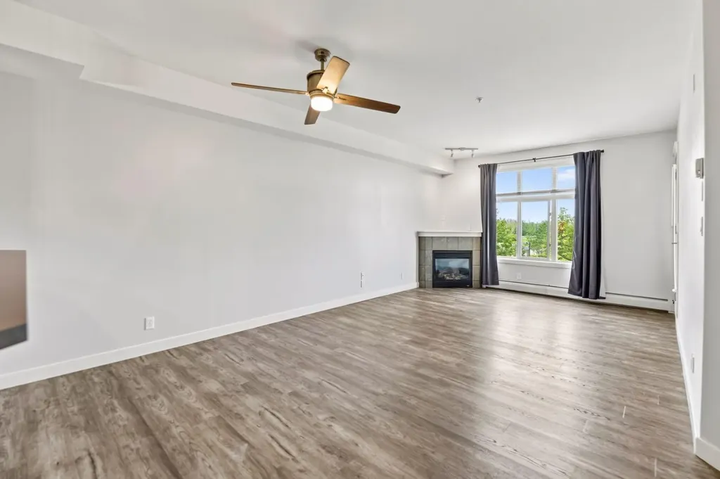 100 Lakeway Boulevard Sylvan Lake AB T4S 0A4