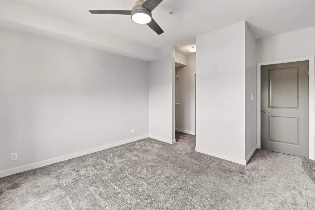 100 Lakeway Boulevard Sylvan Lake AB T4S 0A4