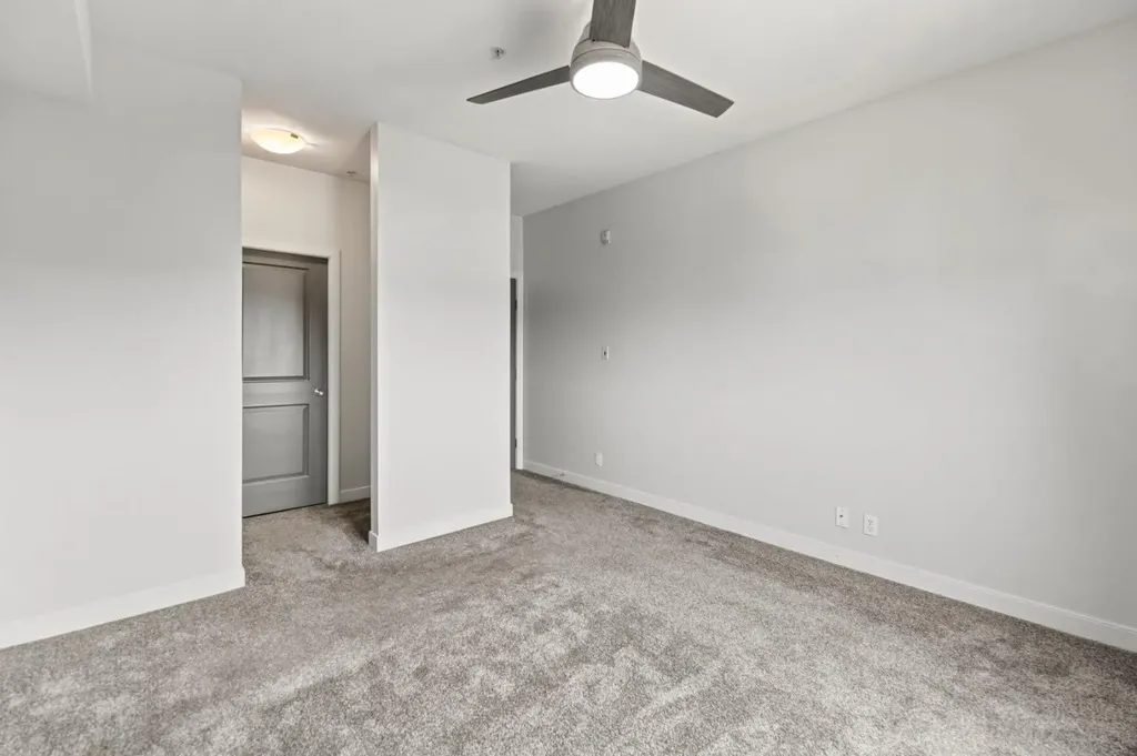100 Lakeway Boulevard Sylvan Lake AB T4S 0A4