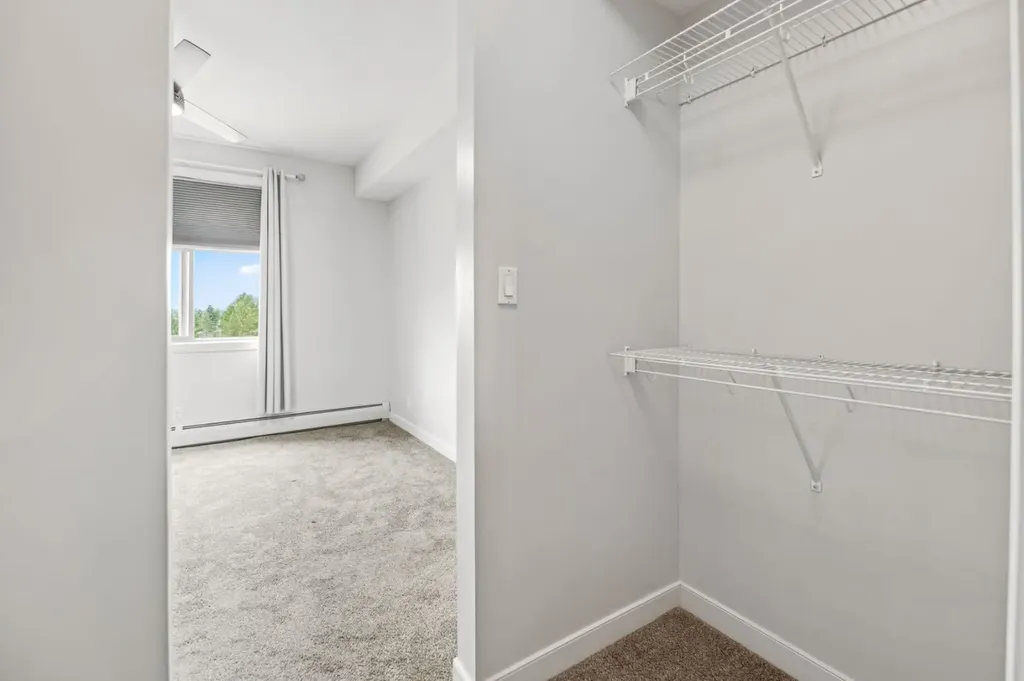 100 Lakeway Boulevard Sylvan Lake AB T4S 0A4