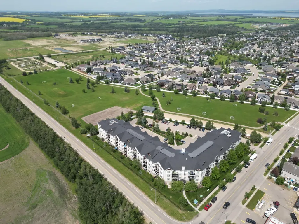 100 Lakeway Boulevard Sylvan Lake AB T4S 0A4