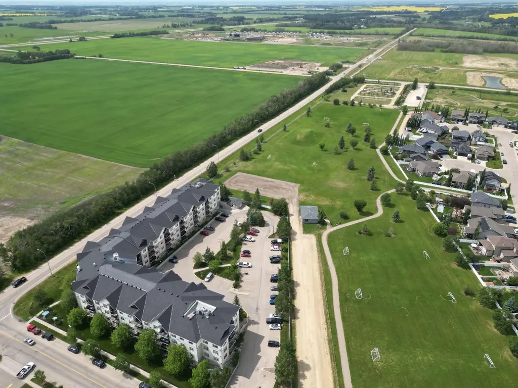 100 Lakeway Boulevard Sylvan Lake AB T4S 0A4