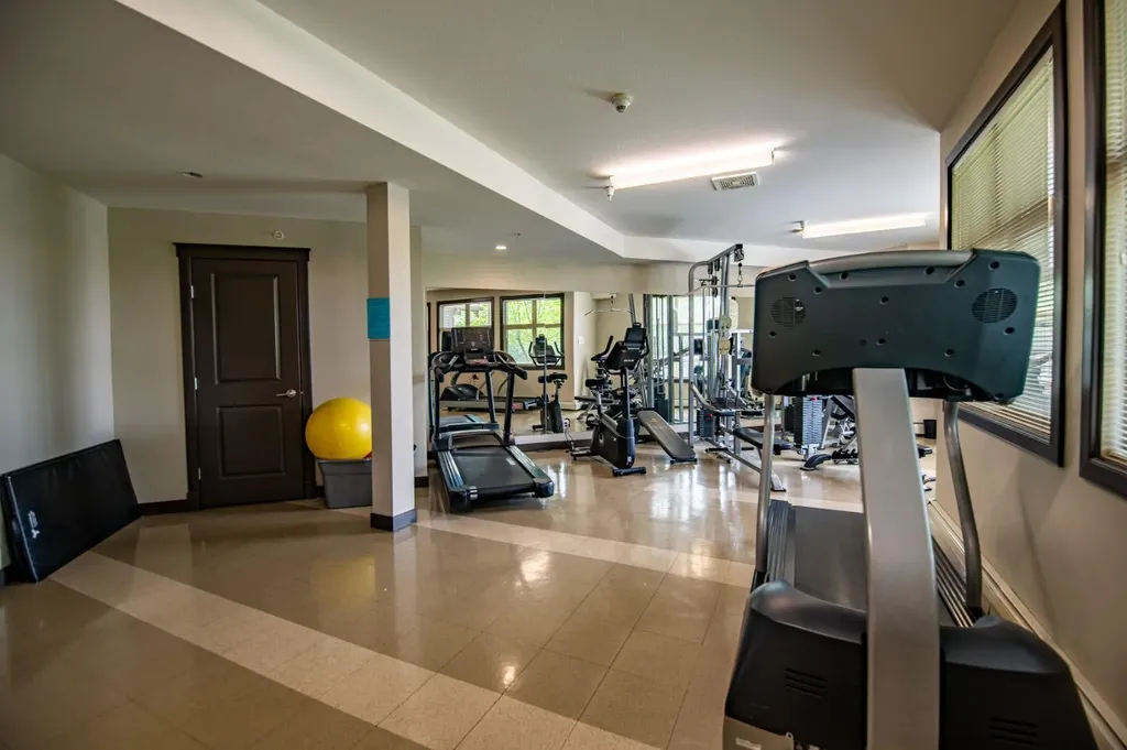 100 Lakeway Boulevard Sylvan Lake AB T4S 0A4