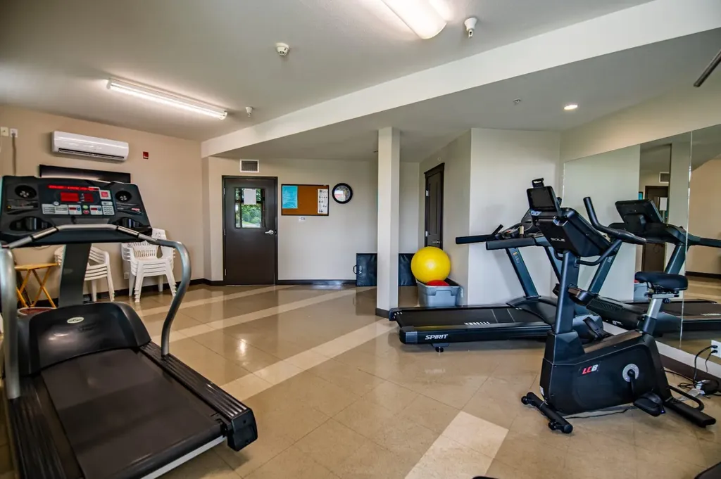 100 Lakeway Boulevard Sylvan Lake AB T4S 0A4