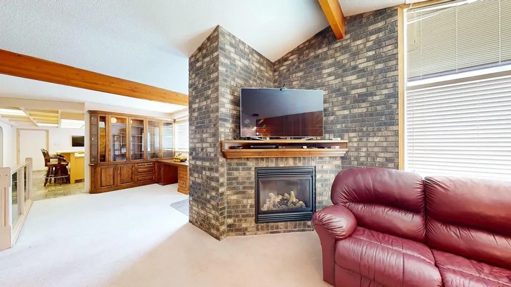 209 2 Avenue Burdett AB T0K0J0