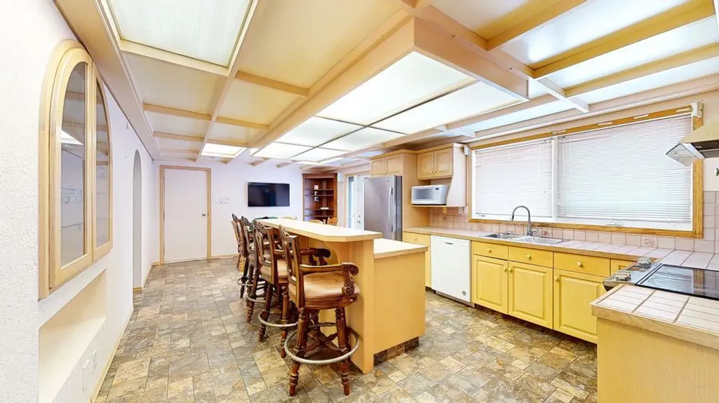 209 2 Avenue Burdett AB T0K0J0