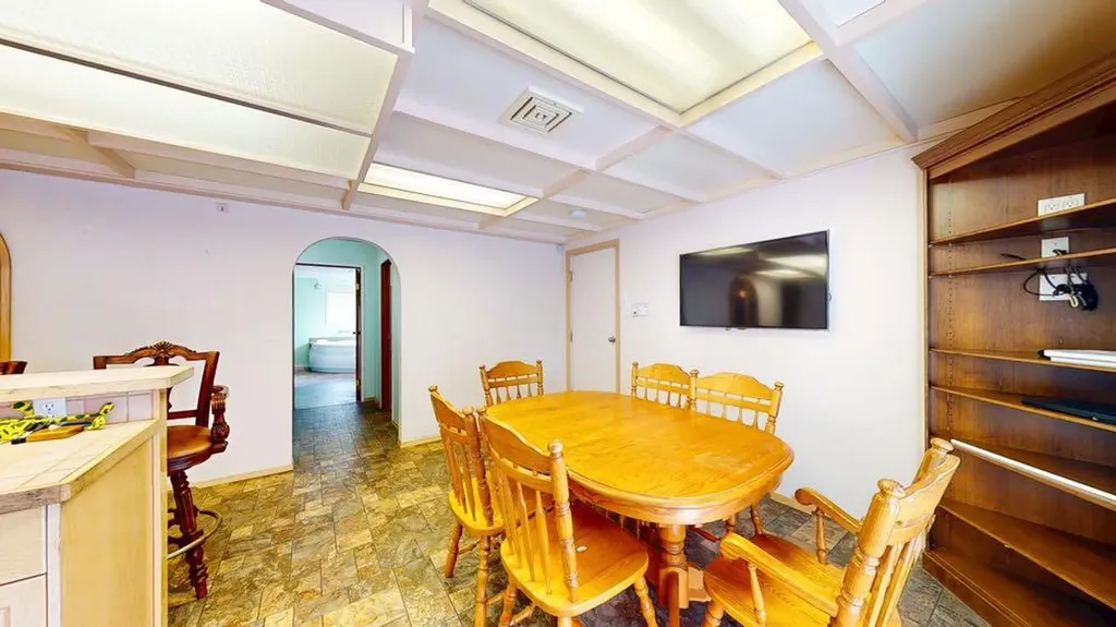209 2 Avenue Burdett AB T0K0J0