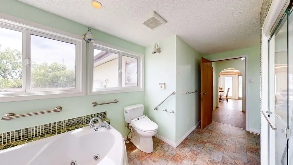 209 2 Avenue Burdett AB T0K0J0