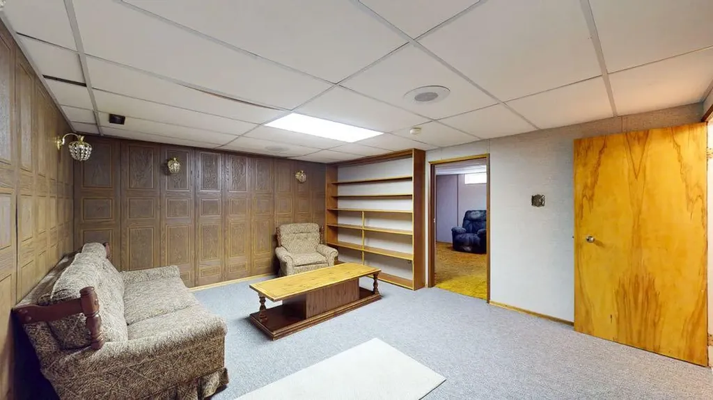 209 2 Avenue Burdett AB T0K0J0