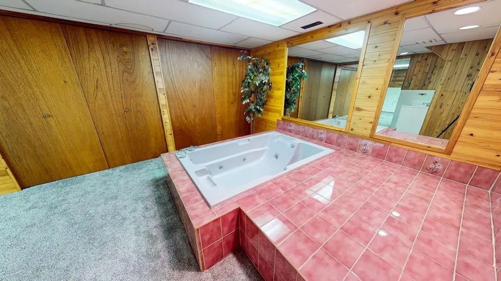 209 2 Avenue Burdett AB T0K0J0