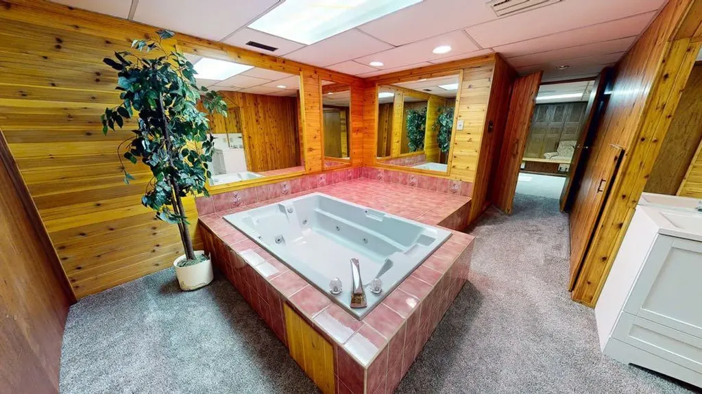 209 2 Avenue Burdett AB T0K0J0