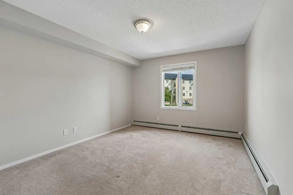 304 Mackenzie Way SW Airdrie AB T4B 3H7
