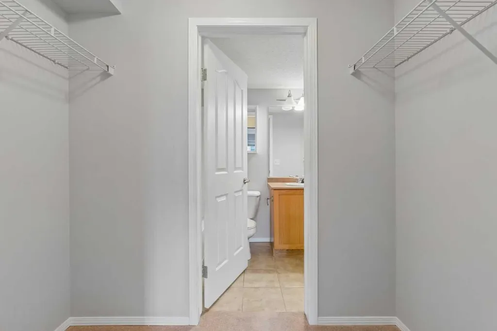 304 Mackenzie Way SW Airdrie AB T4B 3H7