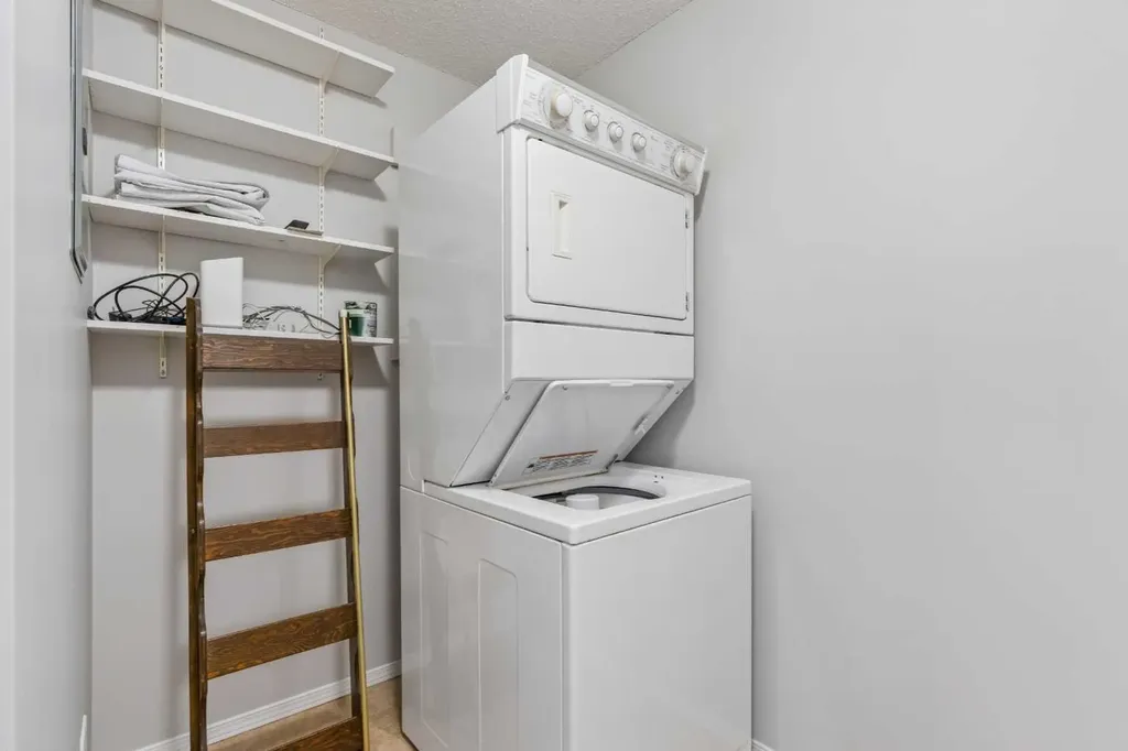 304 Mackenzie Way SW Airdrie AB T4B 3H7