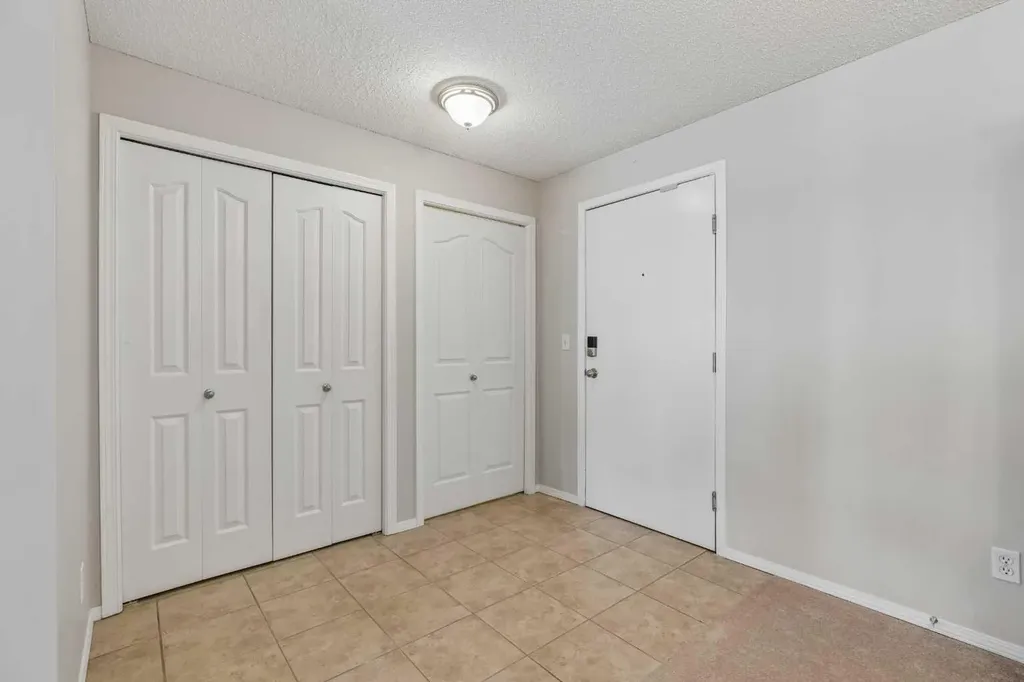 304 Mackenzie Way SW Airdrie AB T4B 3H7