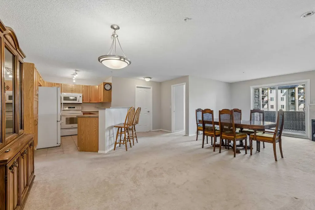 304 Mackenzie Way SW Airdrie AB T4B 3H7