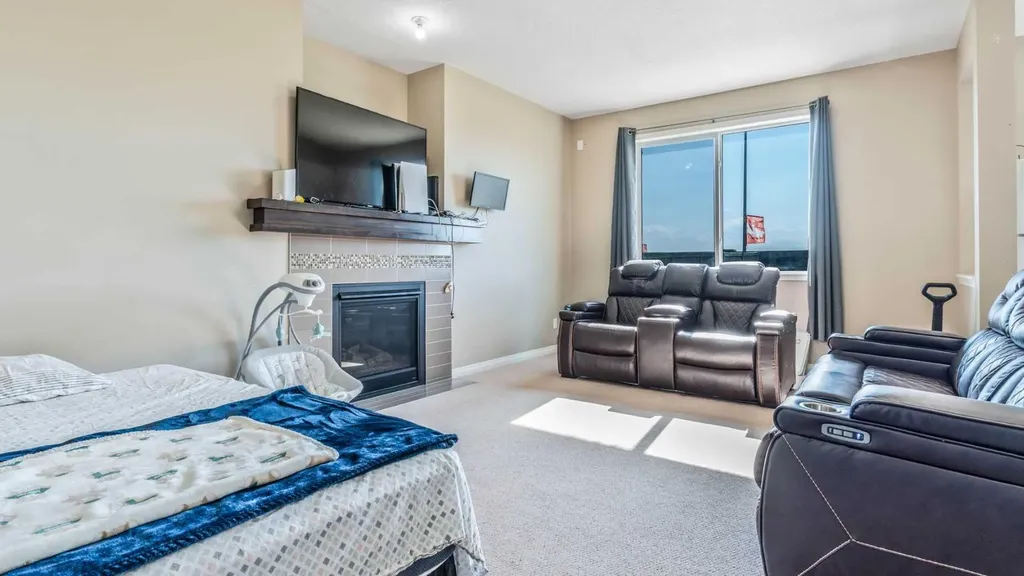 396 Skyview Shores Manor NE Calgary AB T3N 0H4
