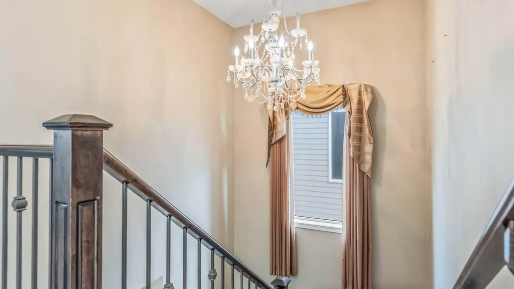 396 Skyview Shores Manor NE Calgary AB T3N 0H4