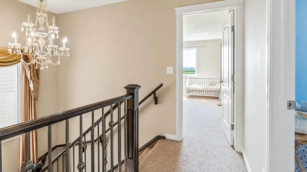 396 Skyview Shores Manor NE Calgary AB T3N 0H4
