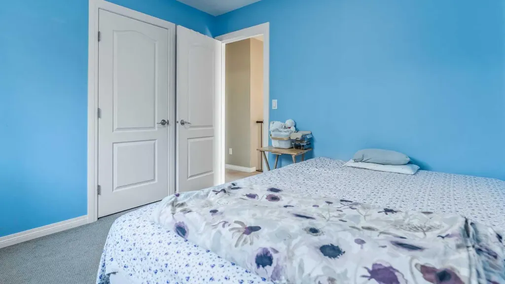 396 Skyview Shores Manor NE Calgary AB T3N 0H4