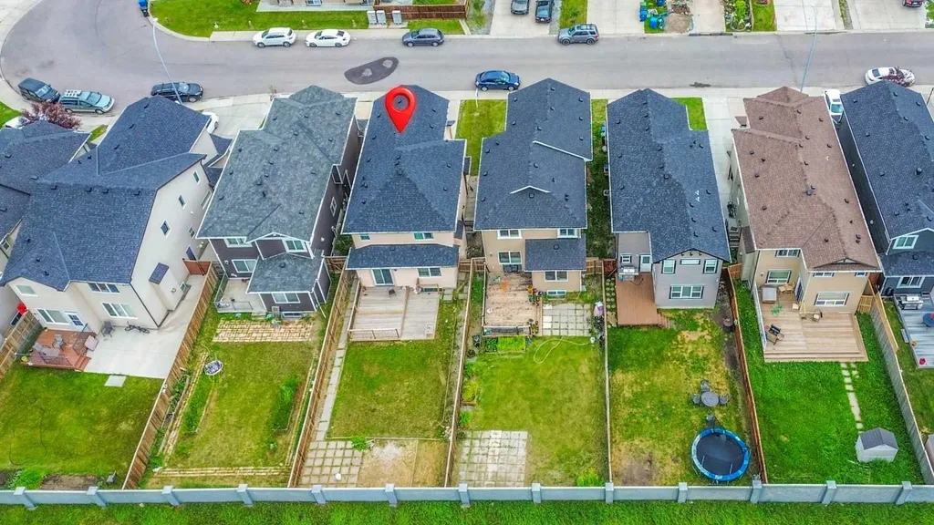 396 Skyview Shores Manor NE Calgary AB T3N 0H4