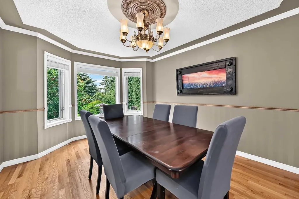 777 East Lakeview Road Chestermere AB T1X 1B1