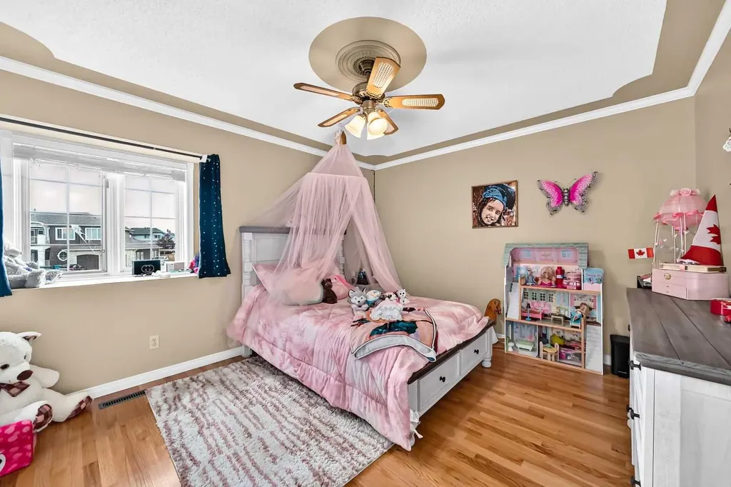 777 East Lakeview Road Chestermere AB T1X 1B1