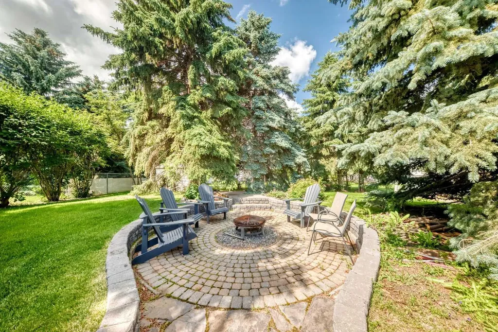 777 East Lakeview Road Chestermere AB T1X 1B1