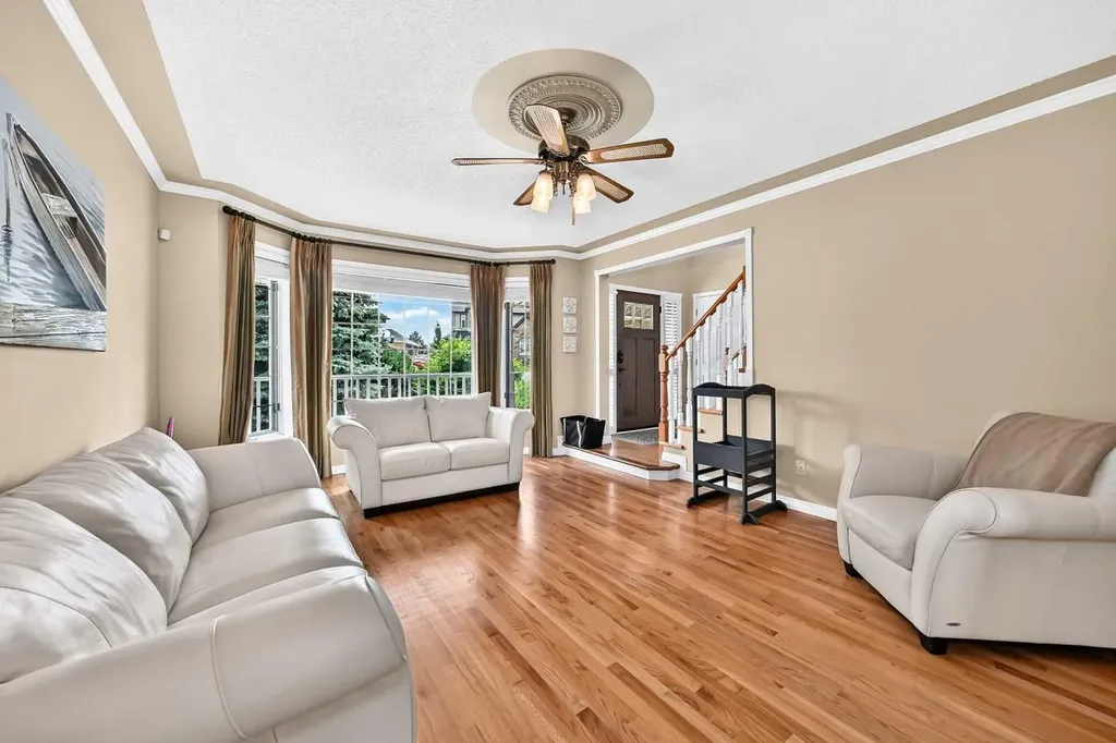 777 East Lakeview Road Chestermere AB T1X 1B1