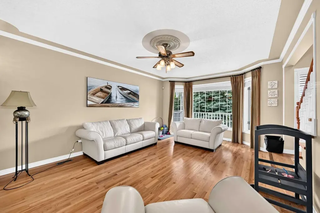 777 East Lakeview Road Chestermere AB T1X 1B1