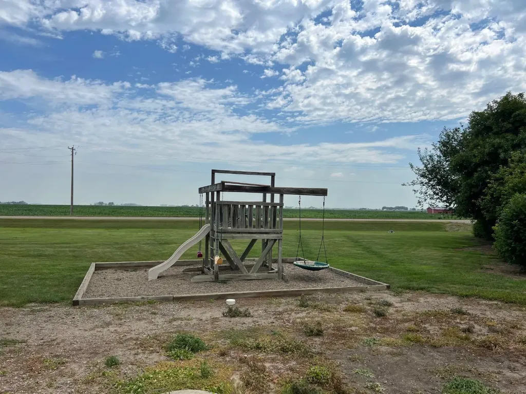 85026 Range Road 194 Rural Lethbridge County AB T1M 1N2