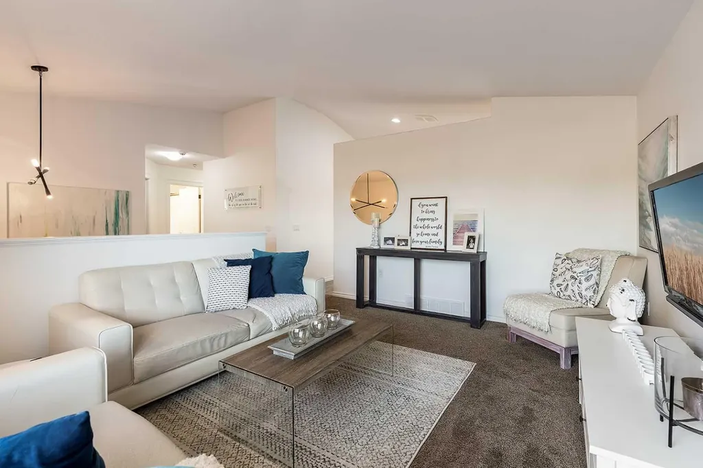 184 Hamptons Way SE Medicine Hat AB T1B 0E1