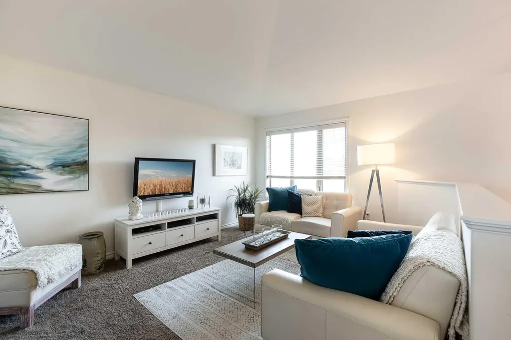 184 Hamptons Way SE Medicine Hat AB T1B 0E1