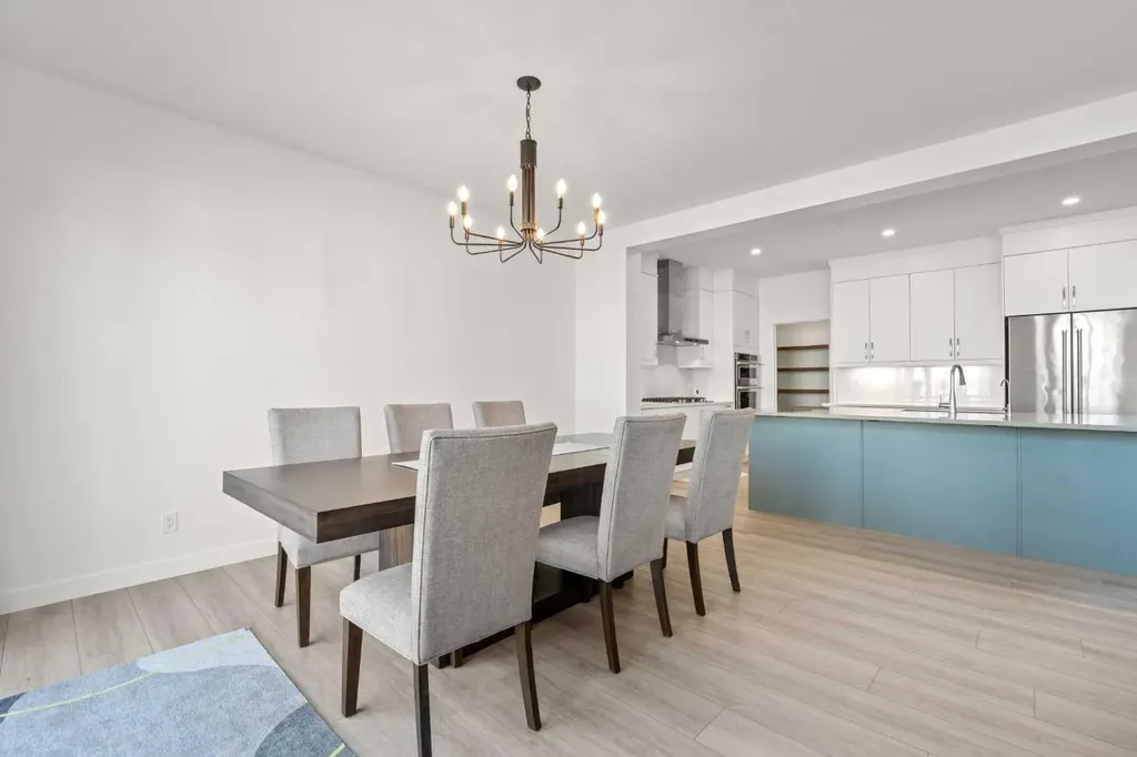 195 Setonstone Landing SE Calgary AB T3M 3R5