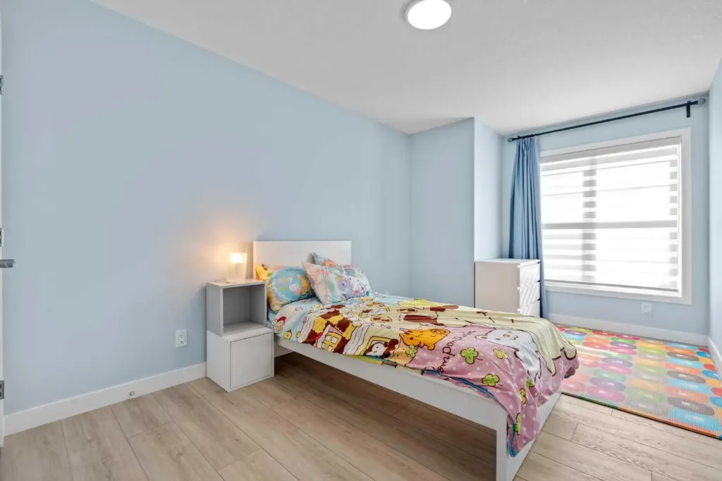 195 Setonstone Landing SE Calgary AB T3M 3R5