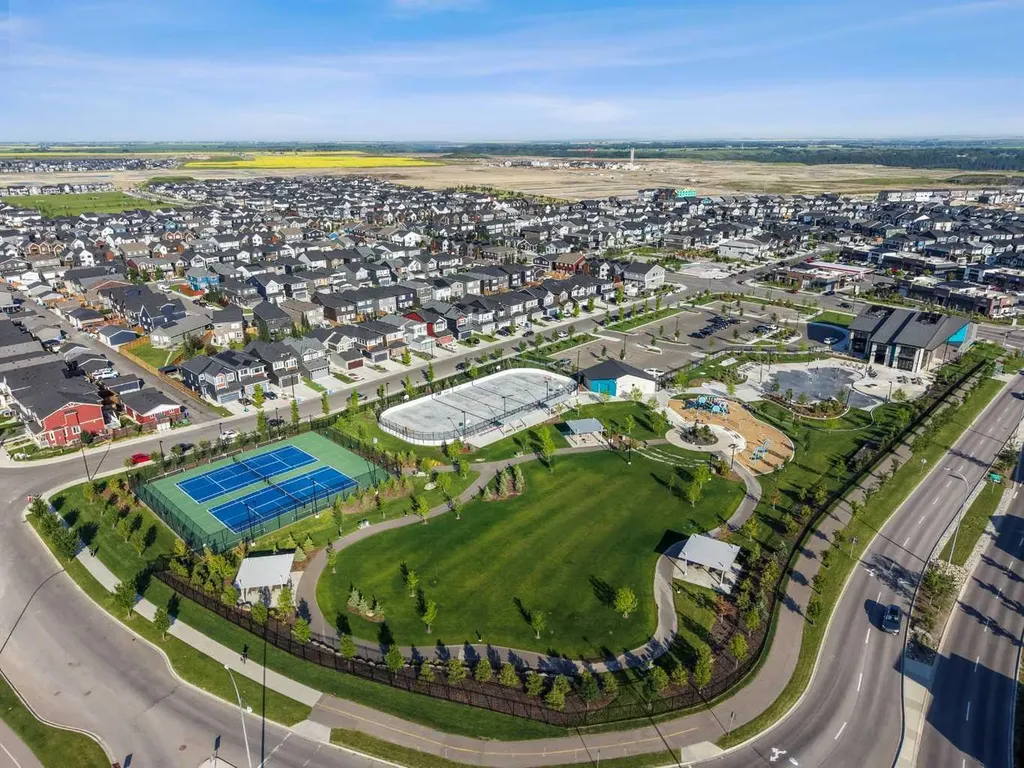 195 Setonstone Landing SE Calgary AB T3M 3R5