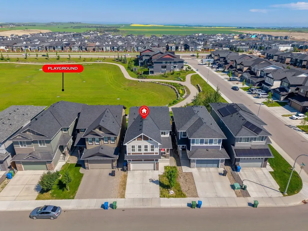 40 Evansfield Manor NW Calgary AB T3P 1J9