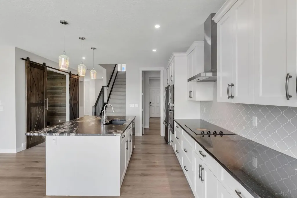 40 Evansfield Manor NW Calgary AB T3P 1J9