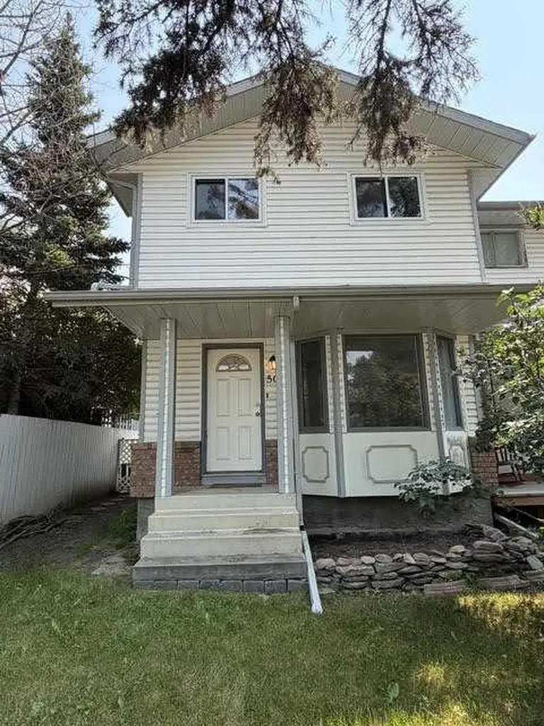 501 A Centre Street N Sundre AB T0M 1X0